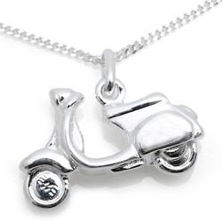 Kinderschmuck Halskette Vespa / Motorroller mit Kette in Silber